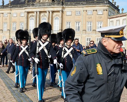 _DSC1014 The Royal guard at Amalienborg Royal Palace in Copenhagen.