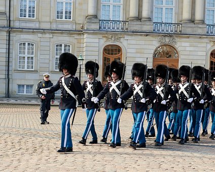 _DSC1039 Change of the Royal guard at Amalienborg Royal Palace in Copenhagen.