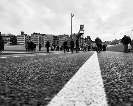 _DSC6620 At Guldbron (the golden bridge) at Slussen on the opening day.