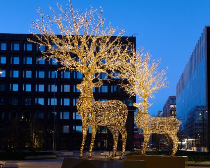 _DSC6842 Light decorations at Brunkebergs Torg.