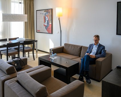 _DSC4430 Arto in the hotel suite in Berlin.