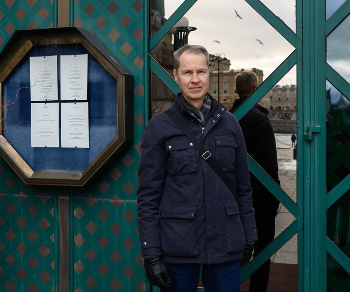 _DSC2447-1 Arto for a walk in Stockholm.