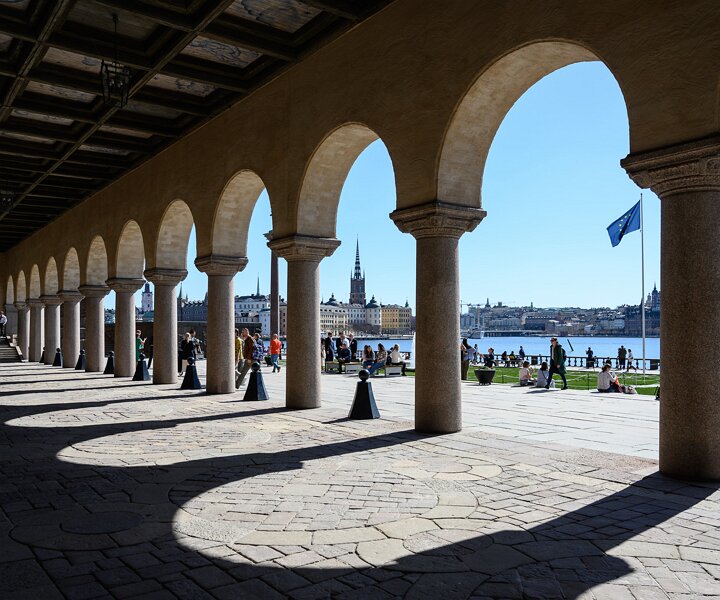 _DSC3234 At Stockholm City Hall, enjoying the sun of spring.