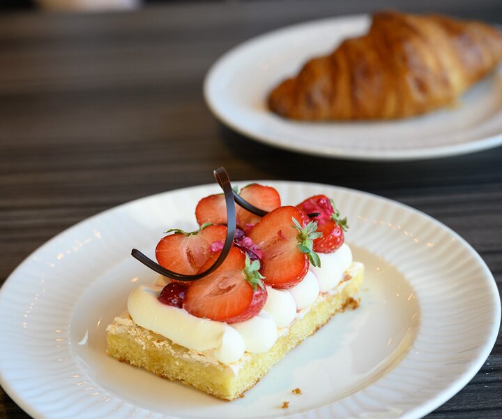 _DSC3949 Cake for the afternoon coffee on the boat.