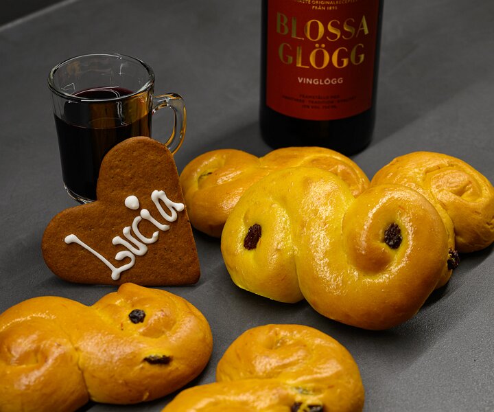 _DSC1654 Lucia Day with traditional Lussekatter and Glögg.